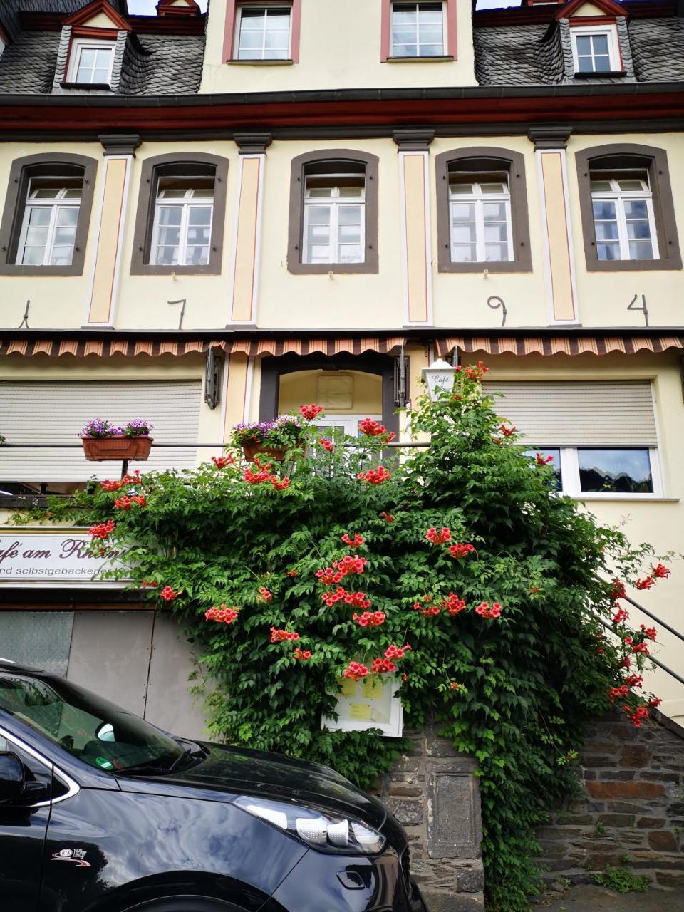Pension Am Rheinsteig Hotel Leutesdorf Exterior photo